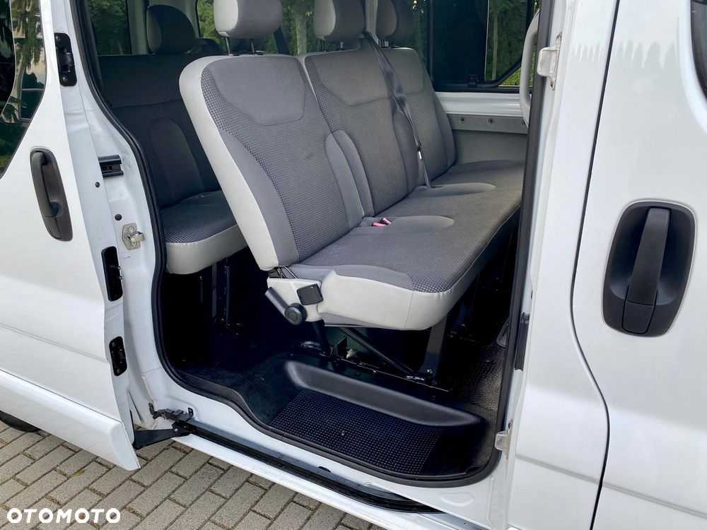 Opel Vivaro Tour Elegance L1H1 - 29