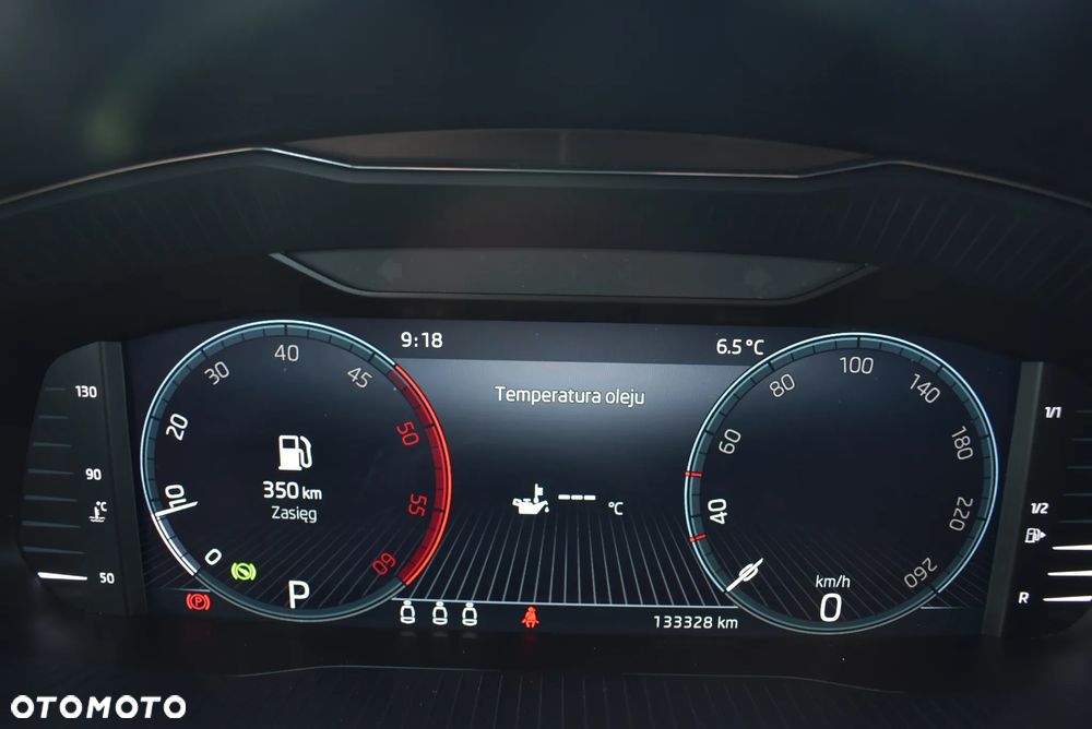 Skoda Superb 2.0 TDI SCR Ambition DSG - 27
