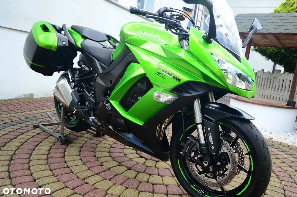 Kawasaki Ninja 1000 SX - 10