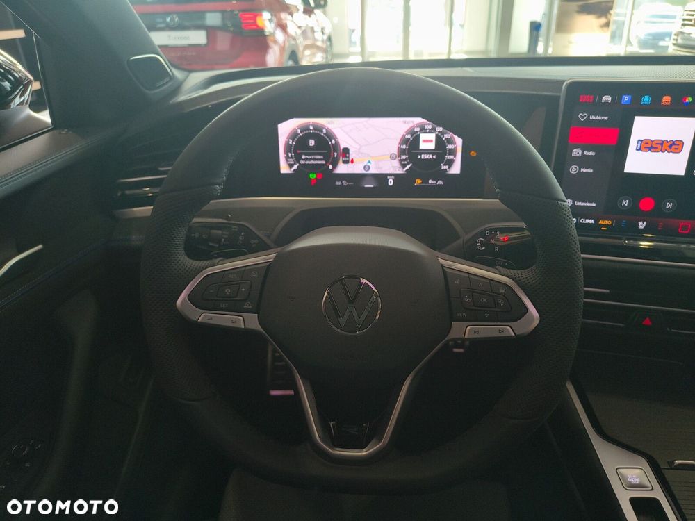 Volkswagen Passat - 16