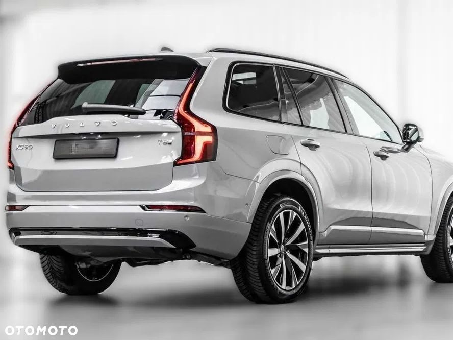 Volvo XC 90 T8 AWD Plug-In Hybrid Ultra Dark 7os - 3