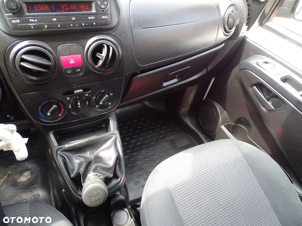 Citroën Nemo 1,4 hdi 75 koni ,Klima -sprawna , boczne drzwi, zarejestrowany , SUPER STAN ! - 9