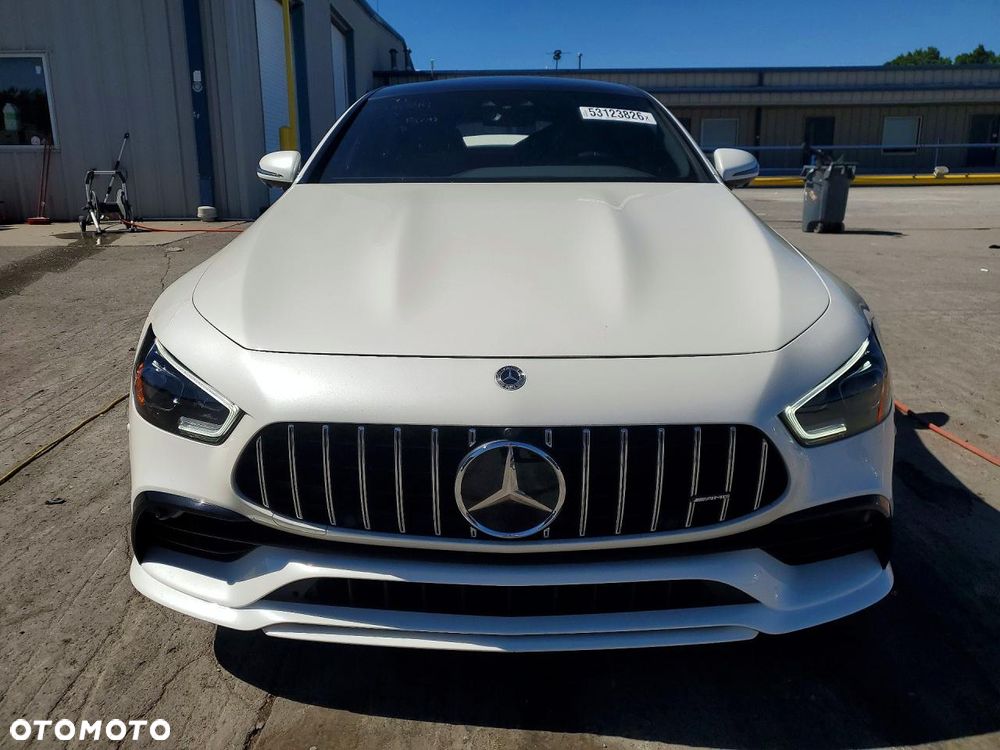 Mercedes-Benz AMG GT - 6
