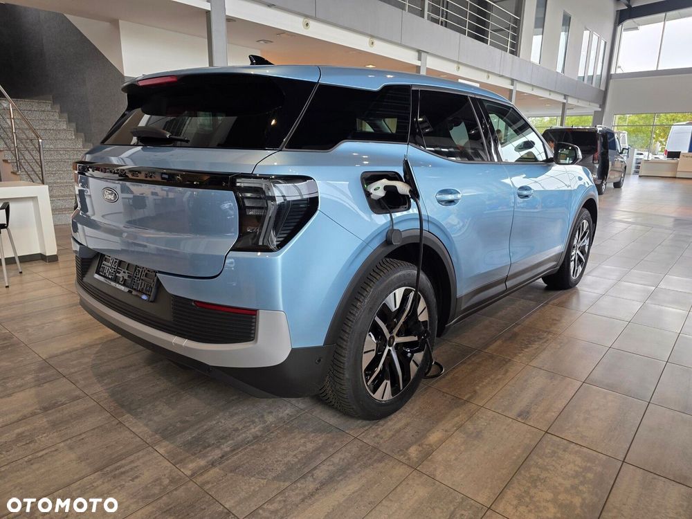Ford Explorer 2026 photo 5