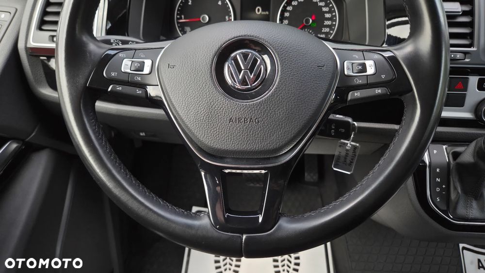 Volkswagen Multivan 2.0 TDI L1 Highline 4Motion DSG - 19
