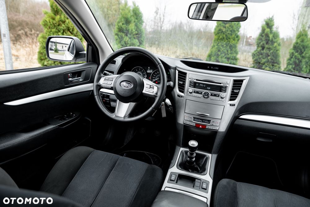 Subaru Outback 2.5i Comfort - 28