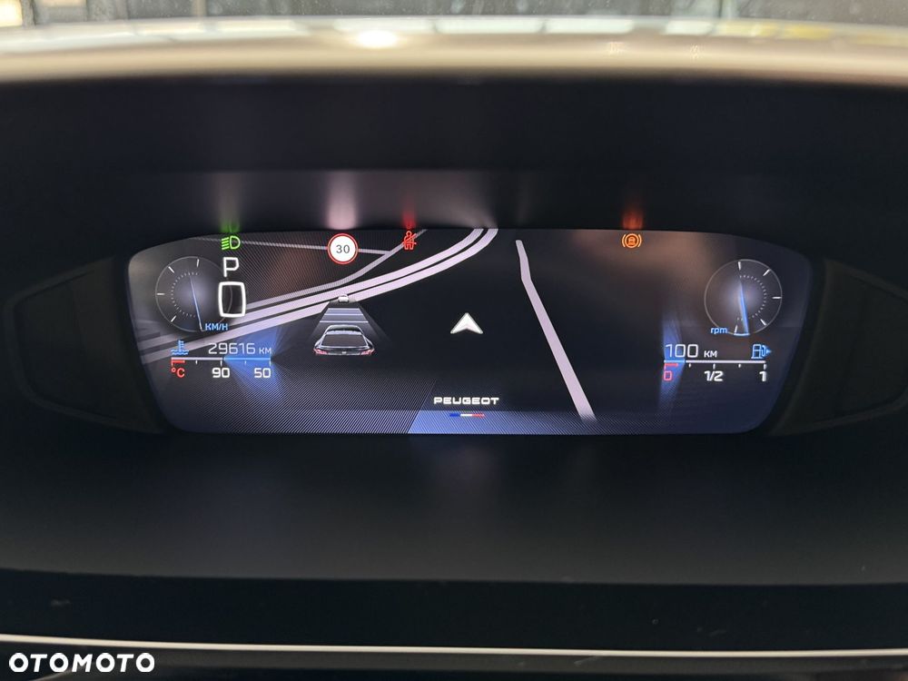 Peugeot 408 - 18