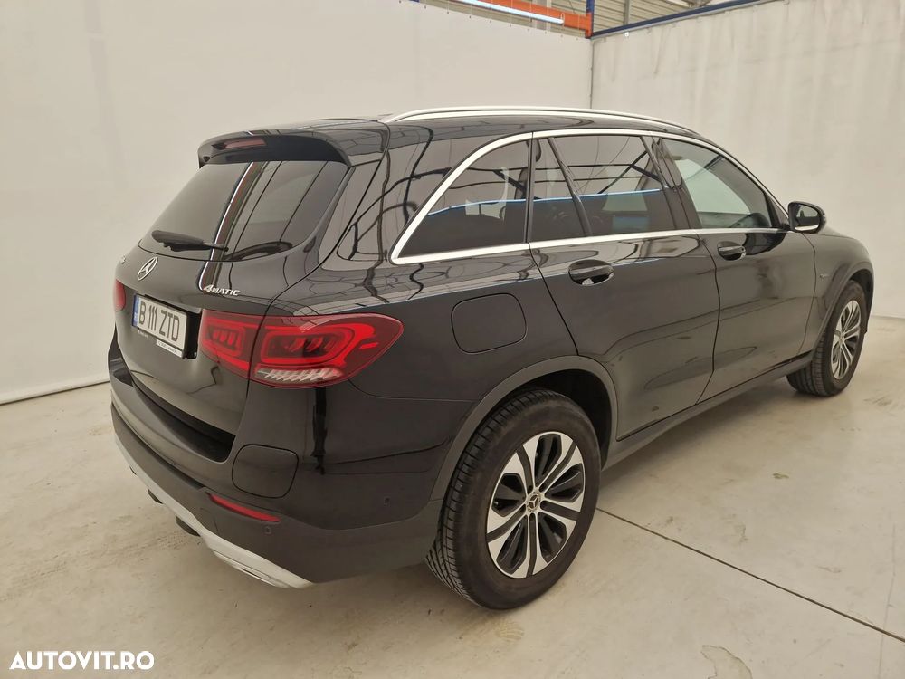 Mercedes-Benz GLC - 4