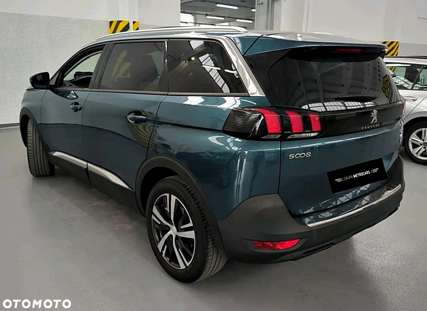 Peugeot 5008 1.6 PureTech Allure S&S EAT8 - 5