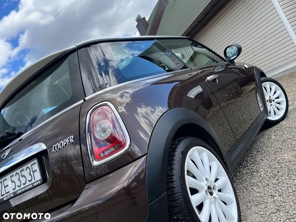 MINI Cooper 50 Mayfair - 23