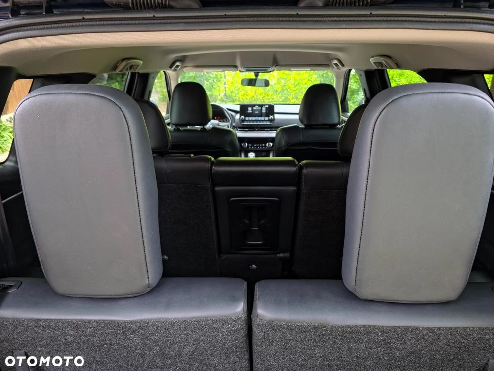 Mitsubishi Outlander - 25