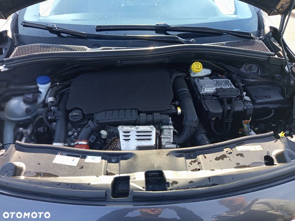 Peugeot 2008 PureTech 110 Stop&Start Style - 12