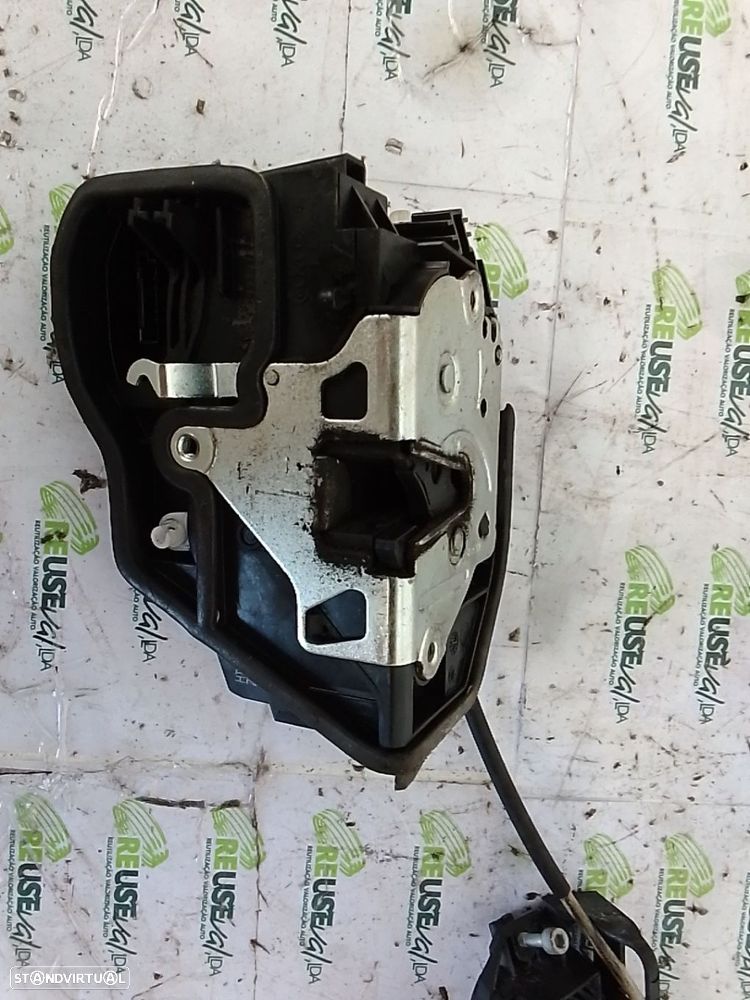 Fecho Da Porta Trás Dto Bmw 1 (F20) - 2