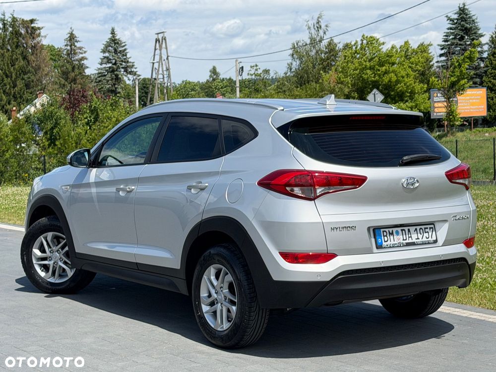 Hyundai Tucson blue 1.6 GDi 2WD Passion - 16