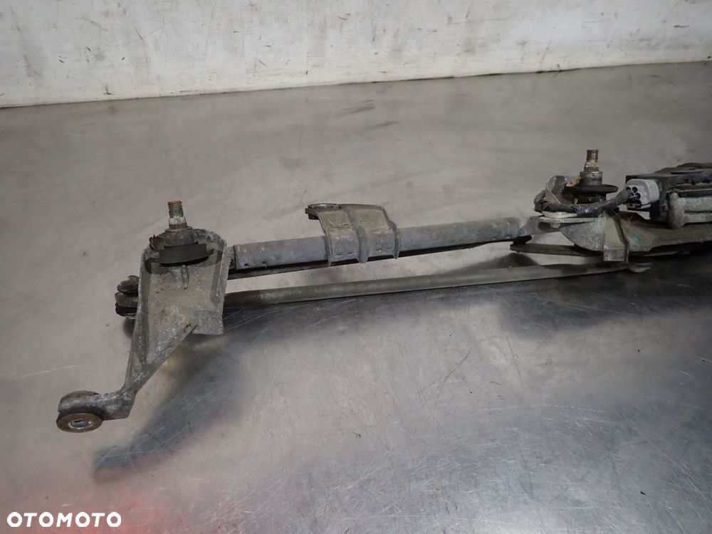 MECHANIZM WYCIERACZEK PRZÓD MITSUBISHI COLT VI Z30 MN145985 MS159200-6820 - 2