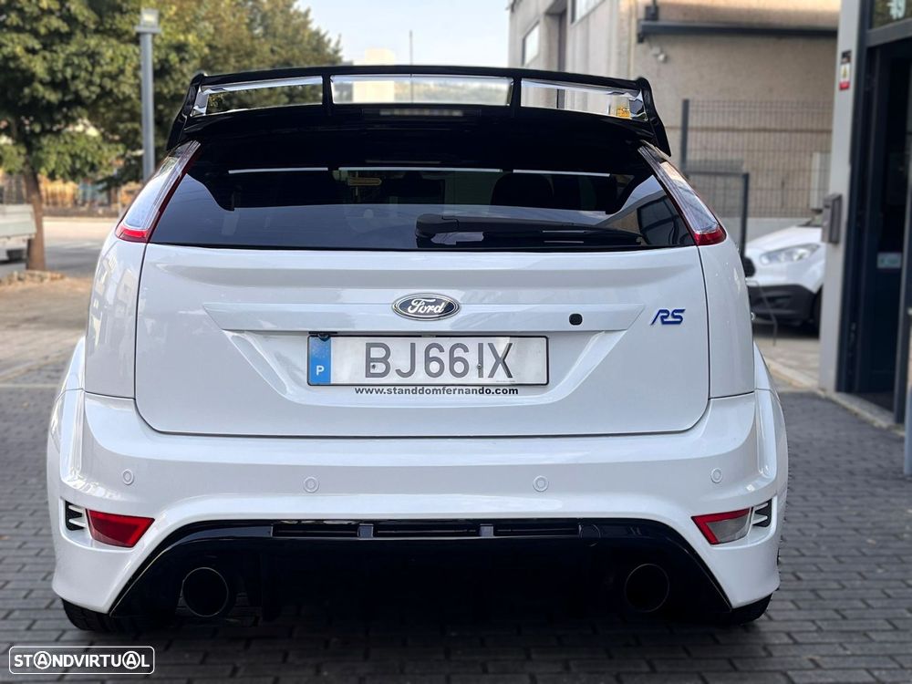 Ford Focus 2.5 T RS - 37