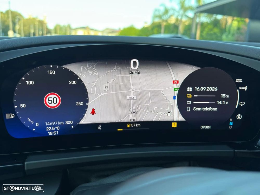 Porsche Macan Electric 4 - 38
