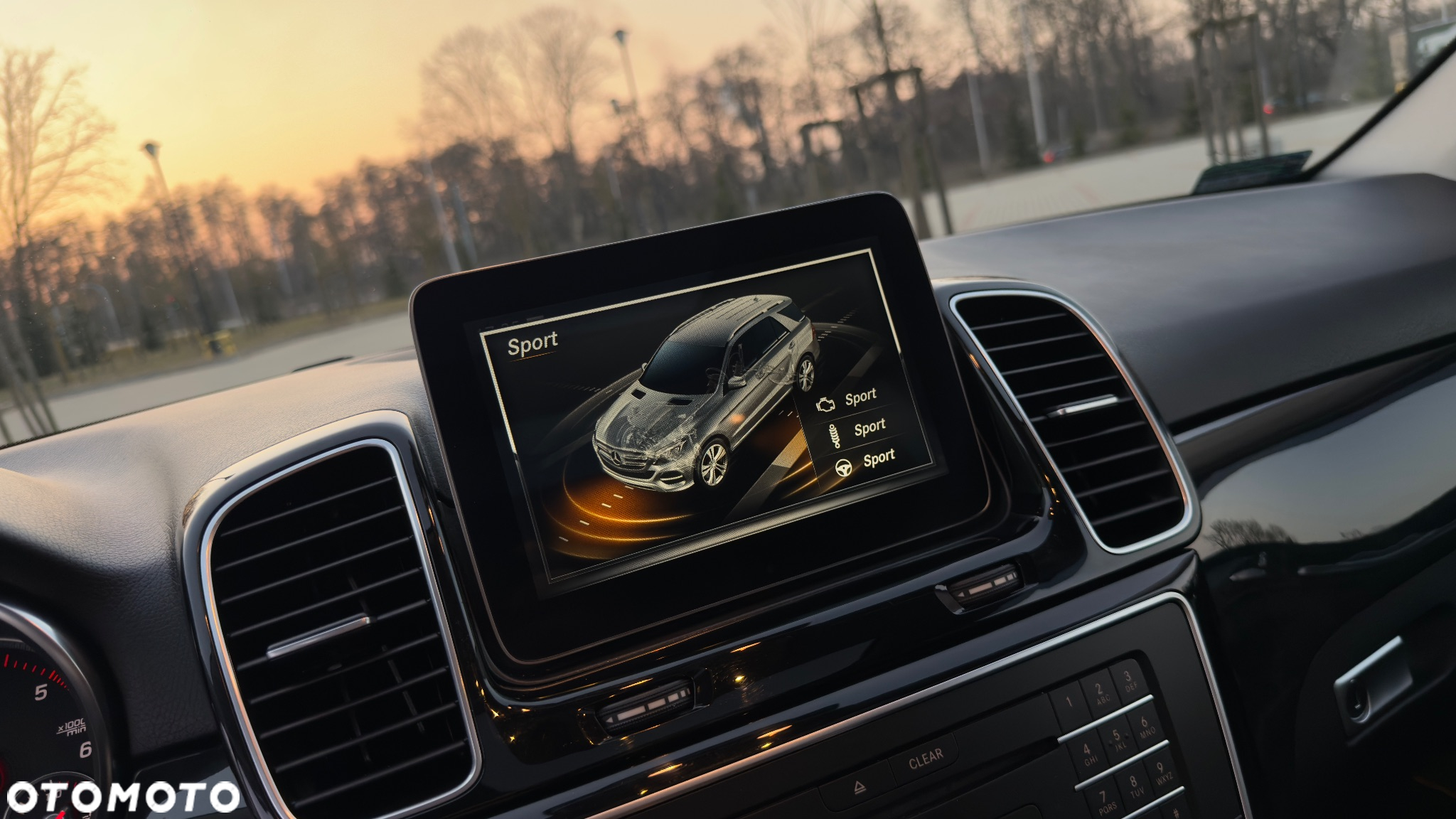 Mercedes-Benz GLE 350 d 4-Matic - 25