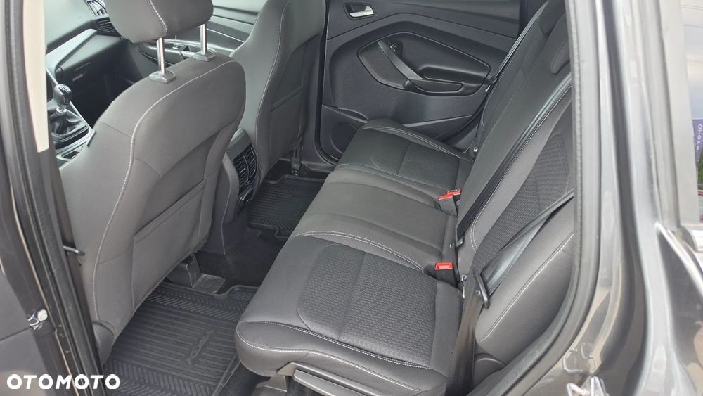 Ford Kuga 1.5 EcoBoost FWD Titanium ASS MMT6 - 11