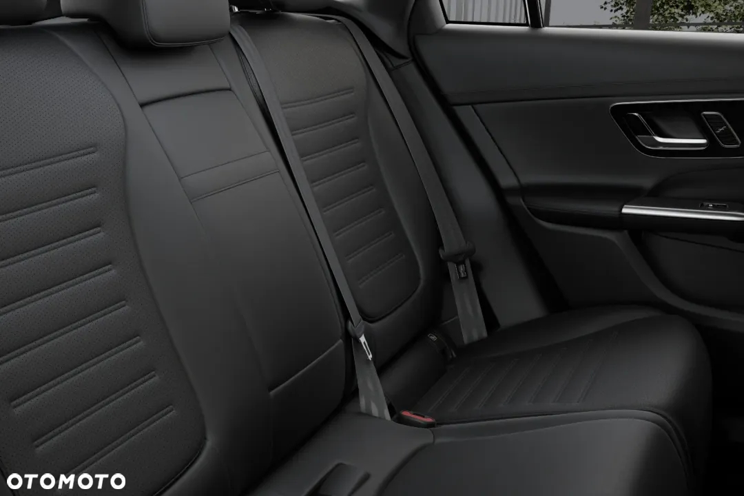 Mercedes-Benz GLC 220 d 4Matic 9G-TRONIC AMG Line Advanced - 11
