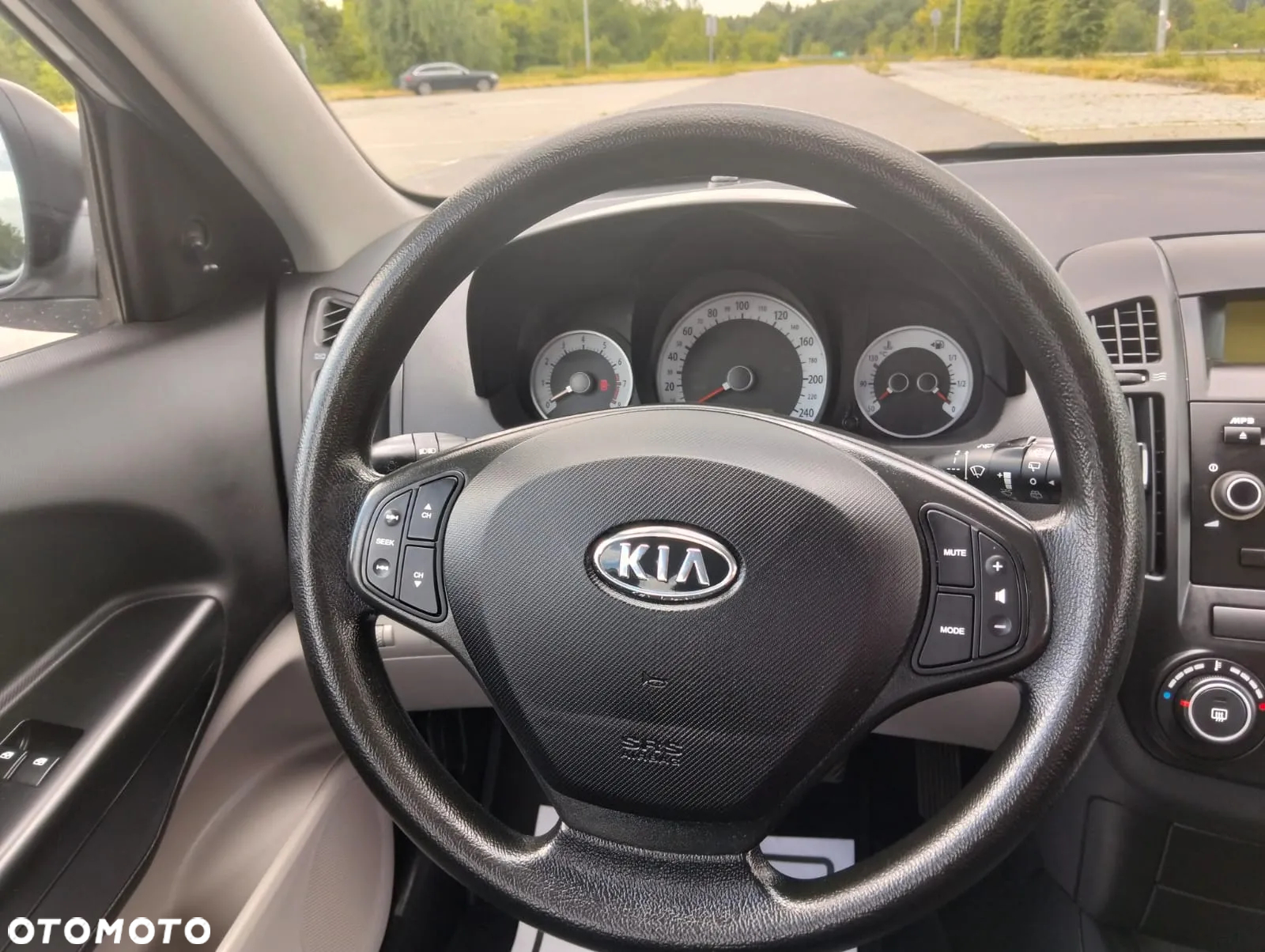 Kia Ceed Cee'd 1.4 Comfort + - 34