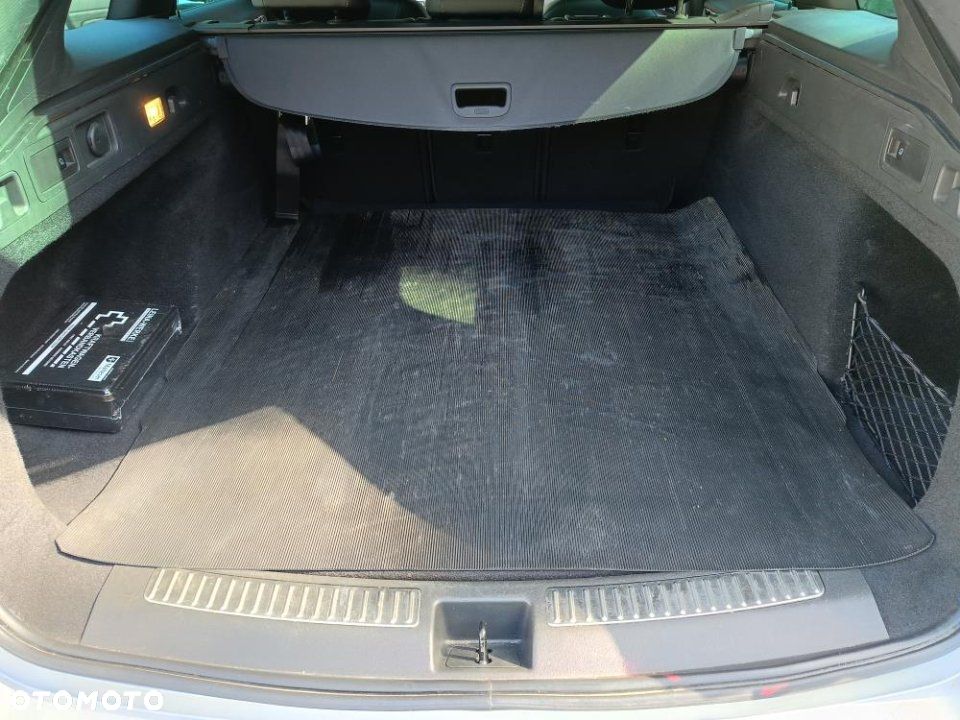 Opel Insignia - 20