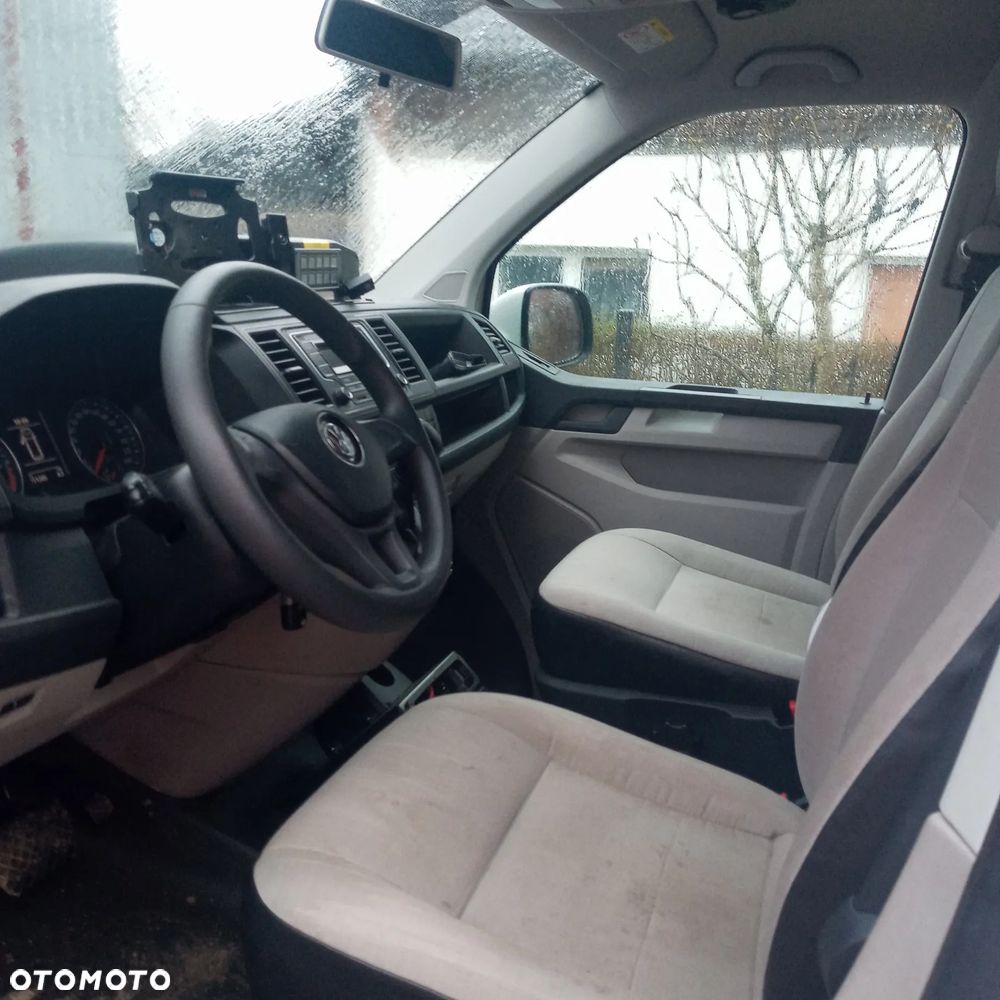 Volkswagen Transporter T6 DSG Lang - 24