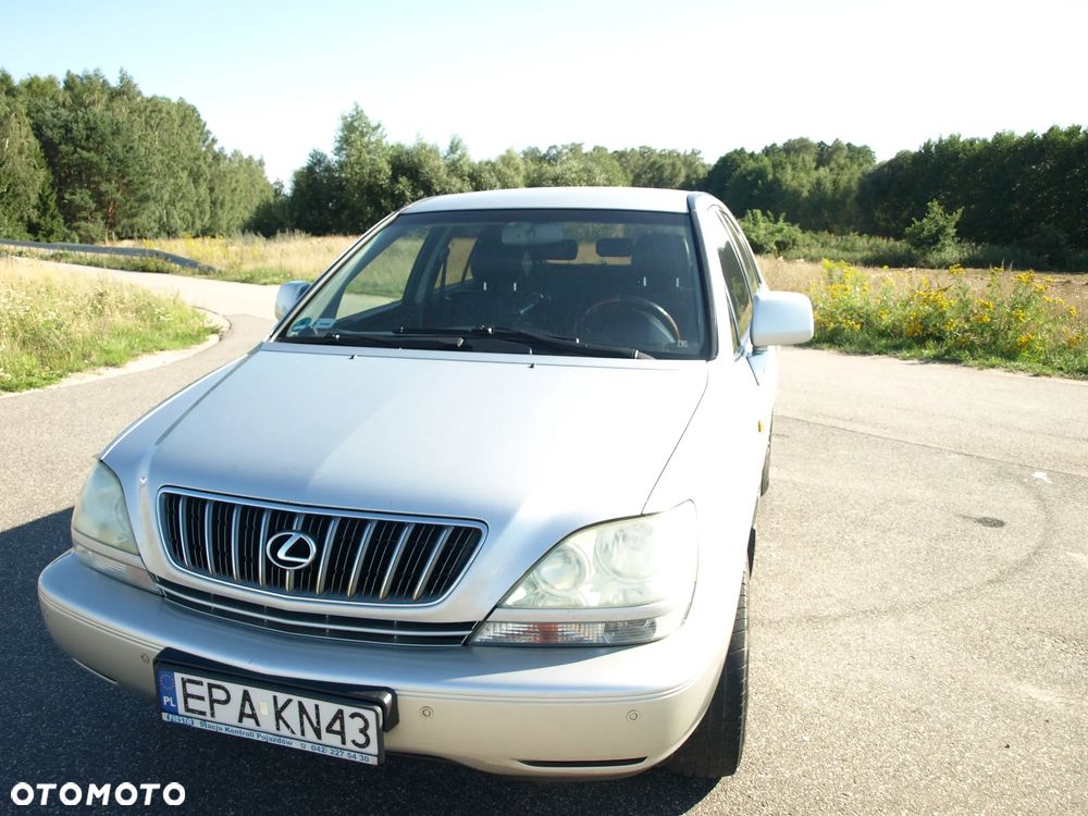Lexus RX - 15