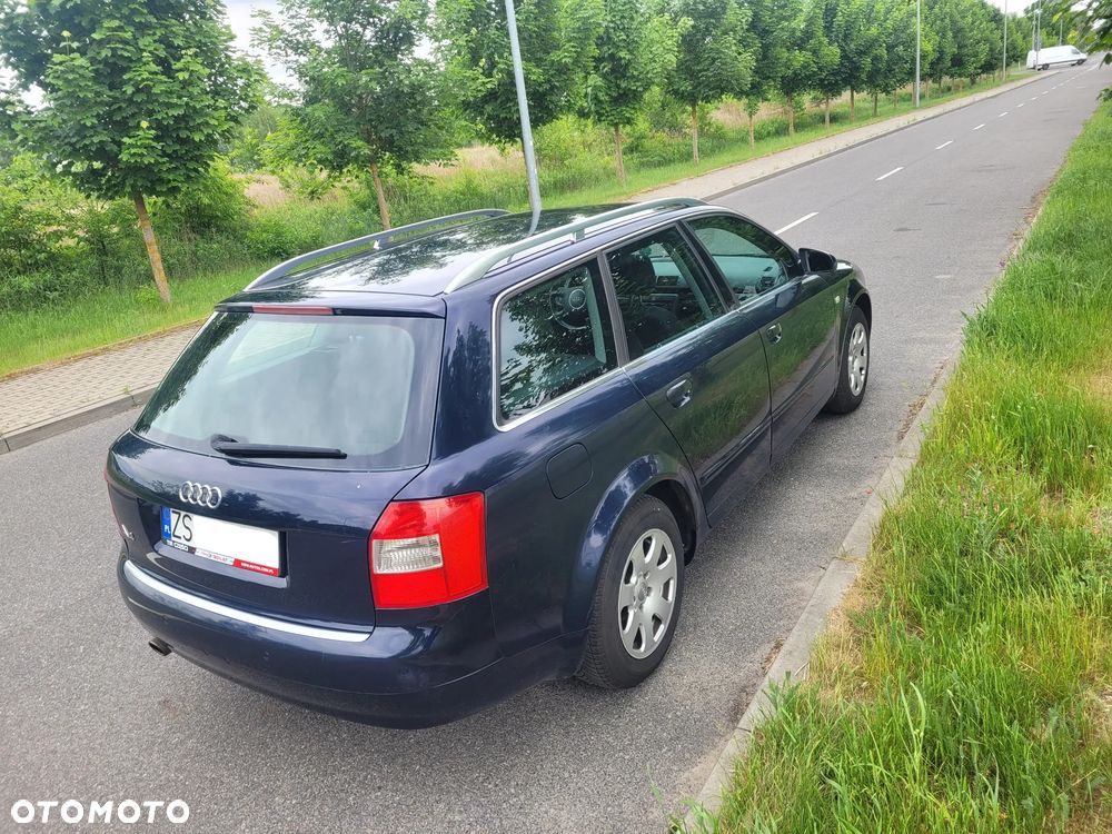 Audi A4 Avant - 8