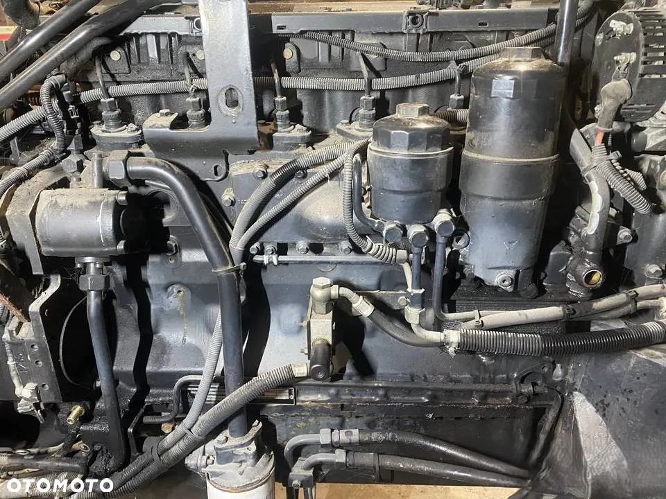 BLOK SILNIKA DEUTZ-FAHR AGROTRON 150 PROFILINE , 04289953 ,BF6M201 - 1