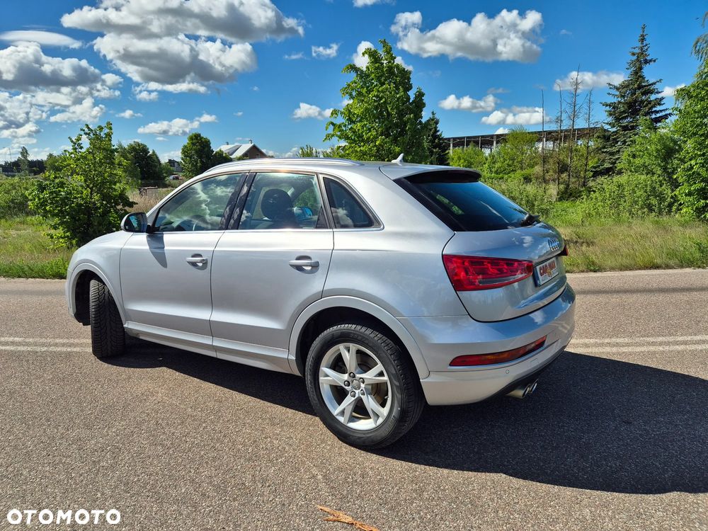 Audi Q3 2.0 TDI Design - 12