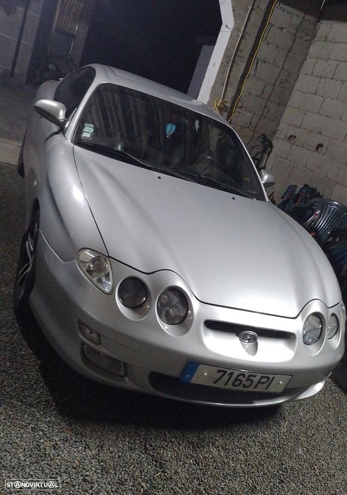 Hyundai Coupe 1.6 16V FX - 2