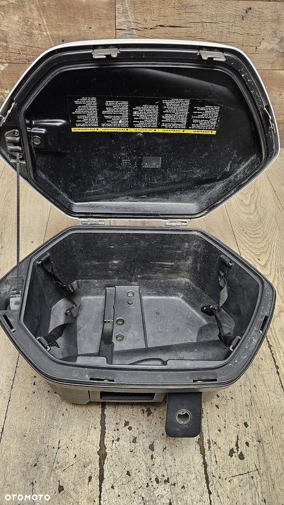 Kufer lewy Yamaha FJR 1300 / Tracer 900 / TDM 900 - 16