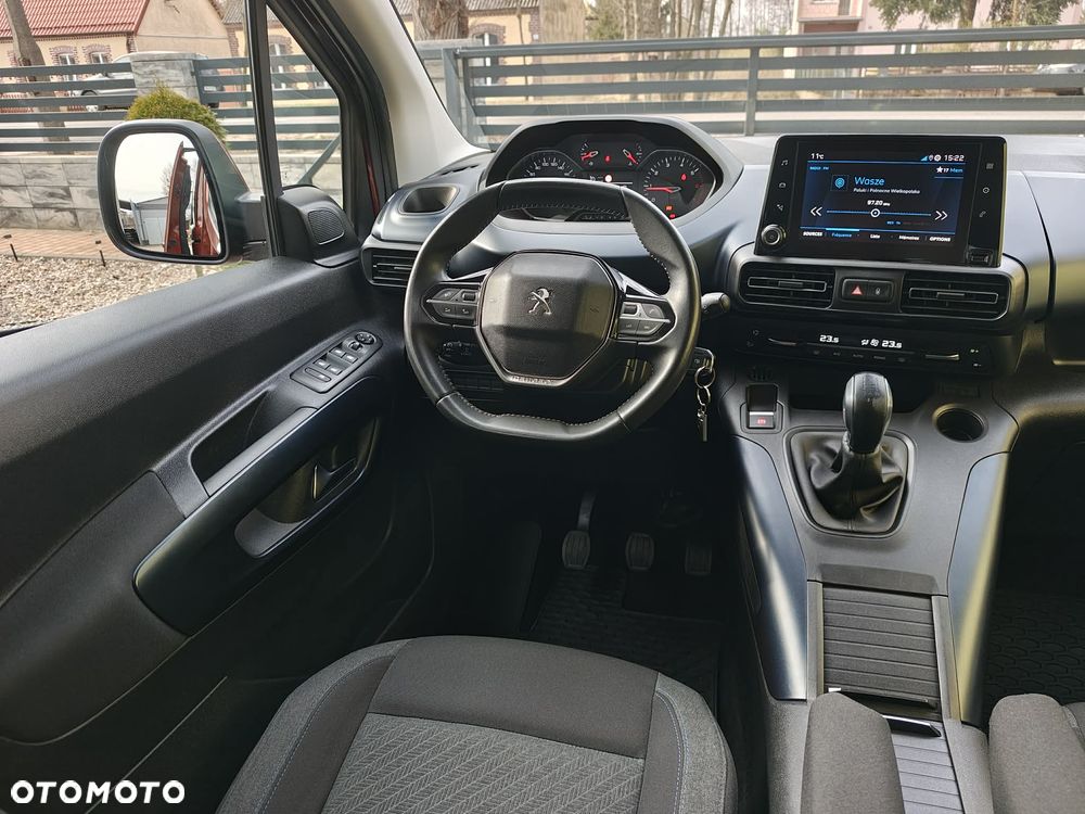 Peugeot Rifter - 18