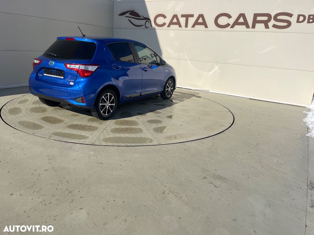 Toyota Yaris ver-1-5-vvt--i-selection - 15