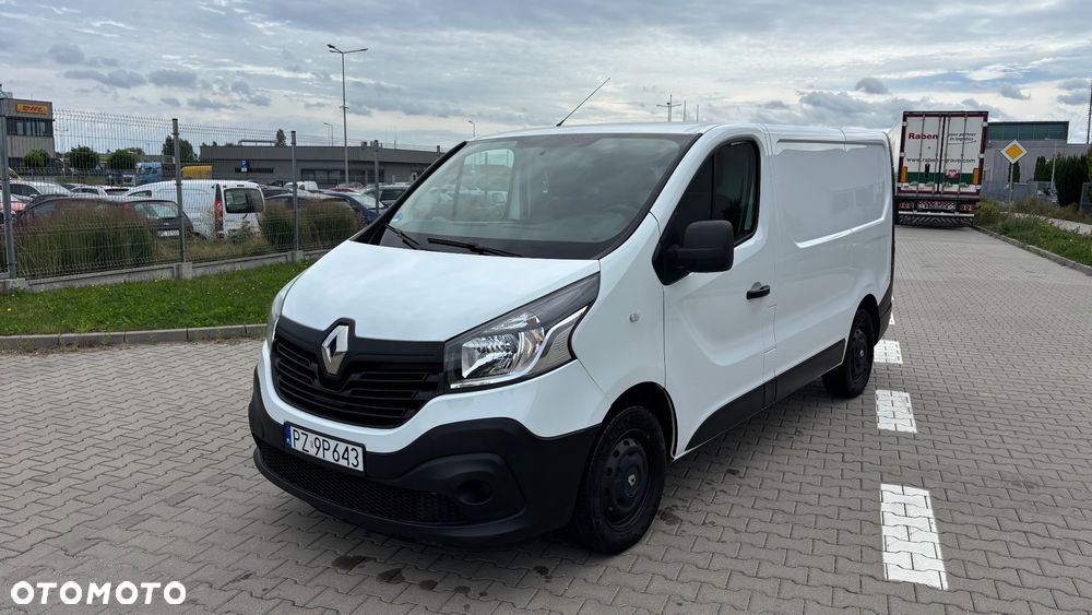 Renault Trafic - 1