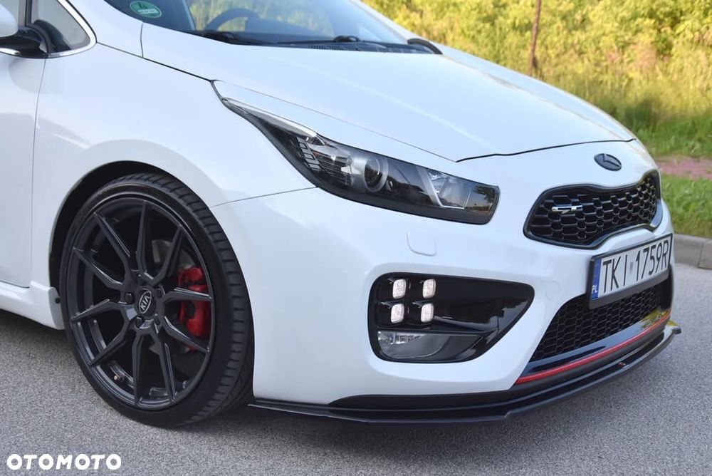 Kia Ceed 1.6 T-GDI GT XL - 17