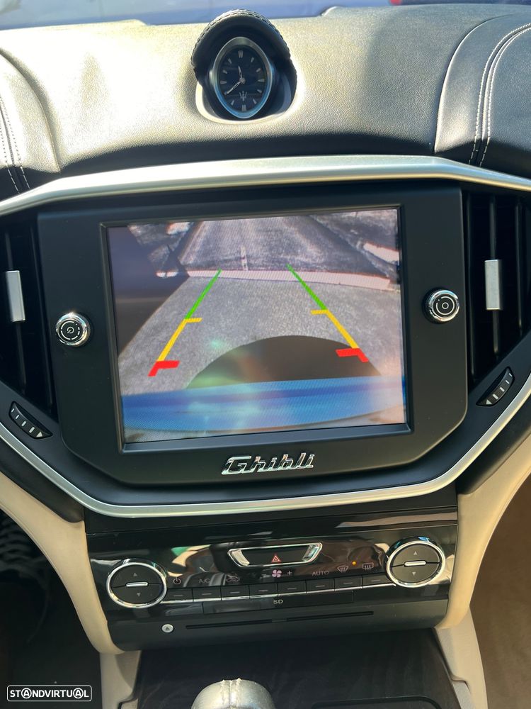 Maserati Ghibli 3.0 V6 - 18