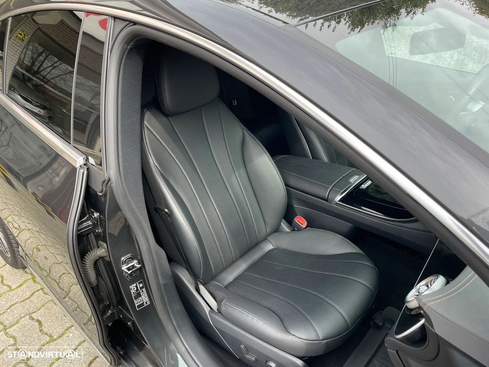 Mercedes-Benz EQE 300 Edition Electric Art - 29