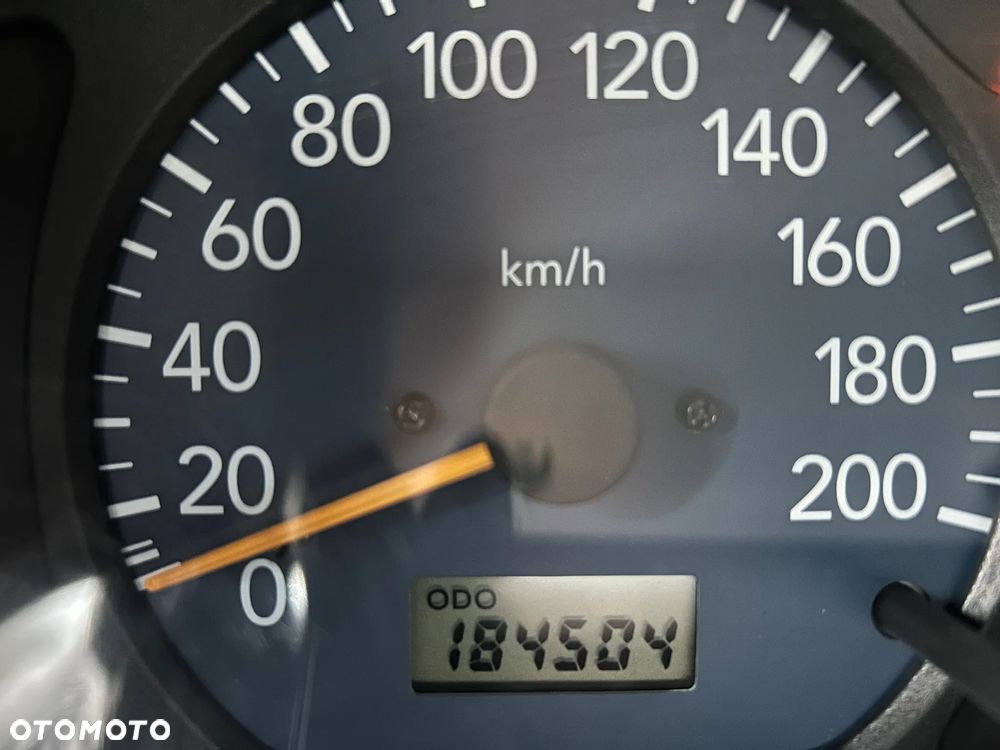 Suzuki Ignis 1.3 - 11