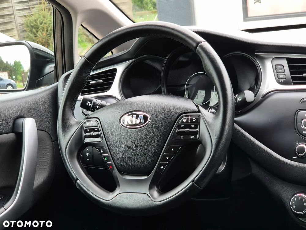 Kia Ceed 1.4 CVVT Edition 7 - 26