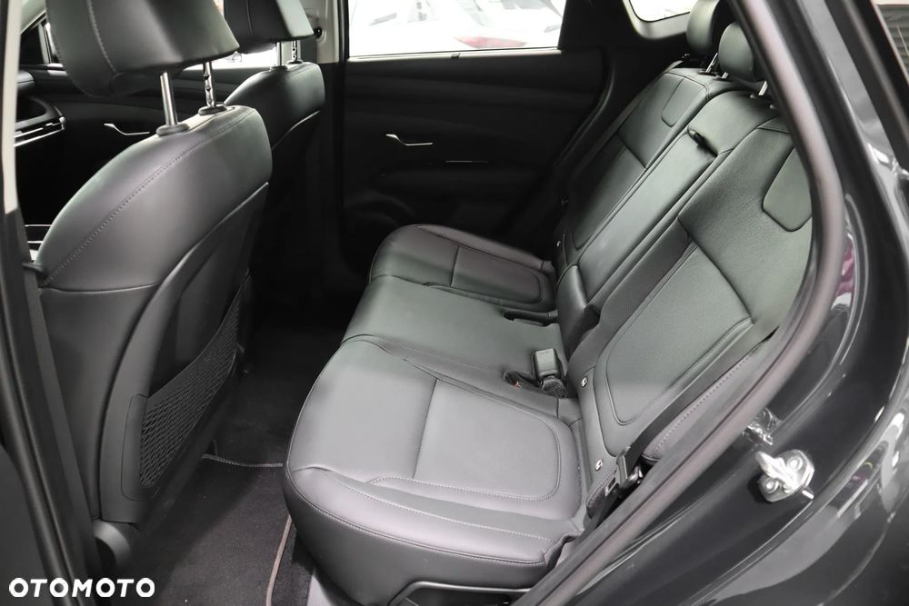 Hyundai Tucson 1.6 T-GDi HEV Platinum 2WD - 13