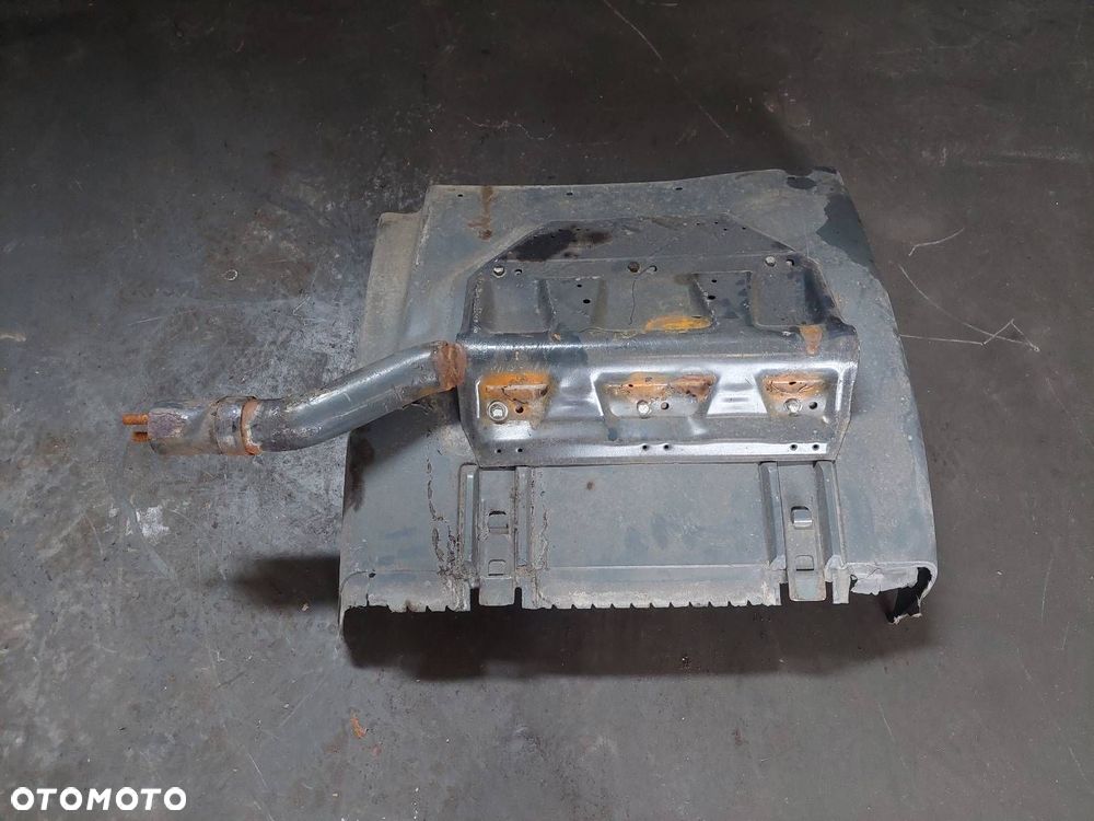 NADKOLE LEWY TYŁ SCANIA R 4 114 LA 4X2 98R - 1