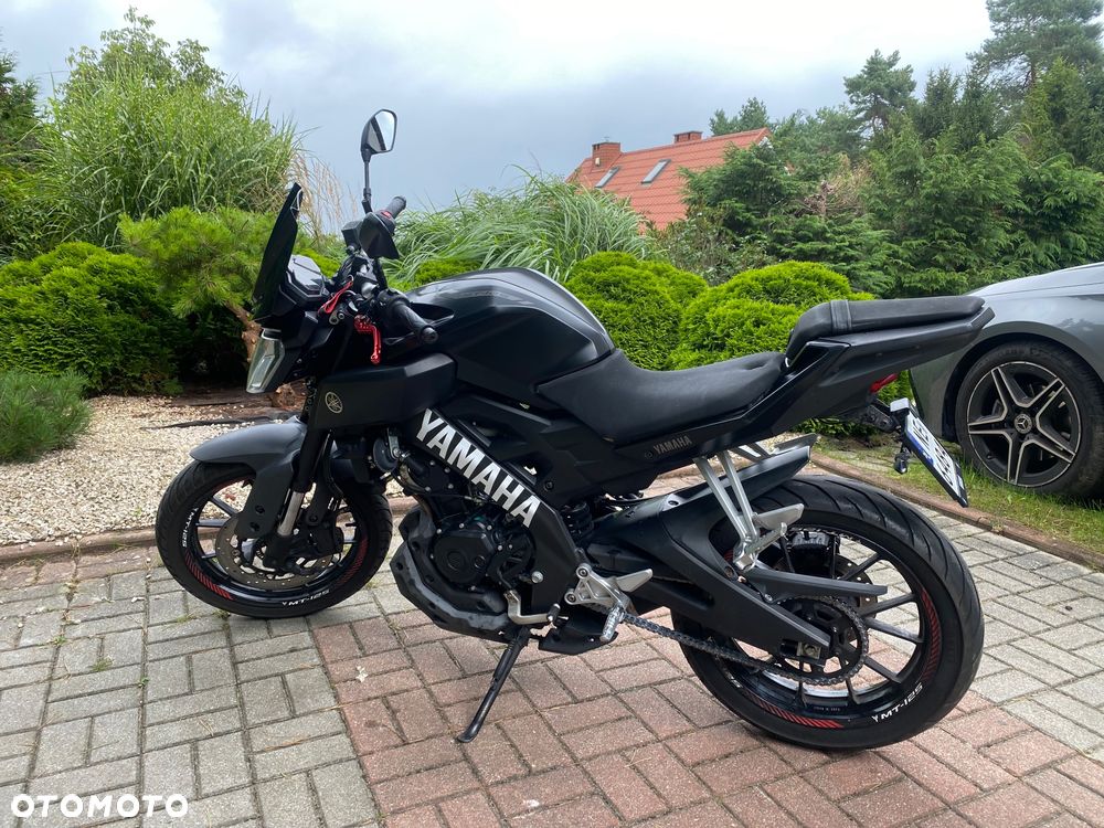 Yamaha MT - 5