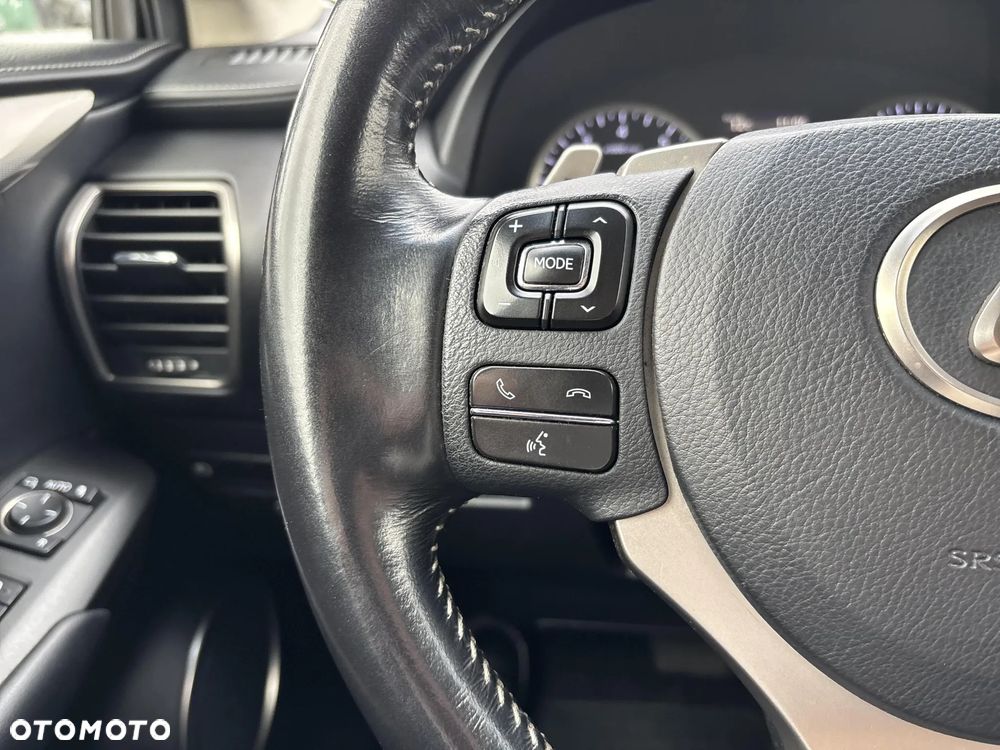 Lexus NX 300 Comfort AWD - 13