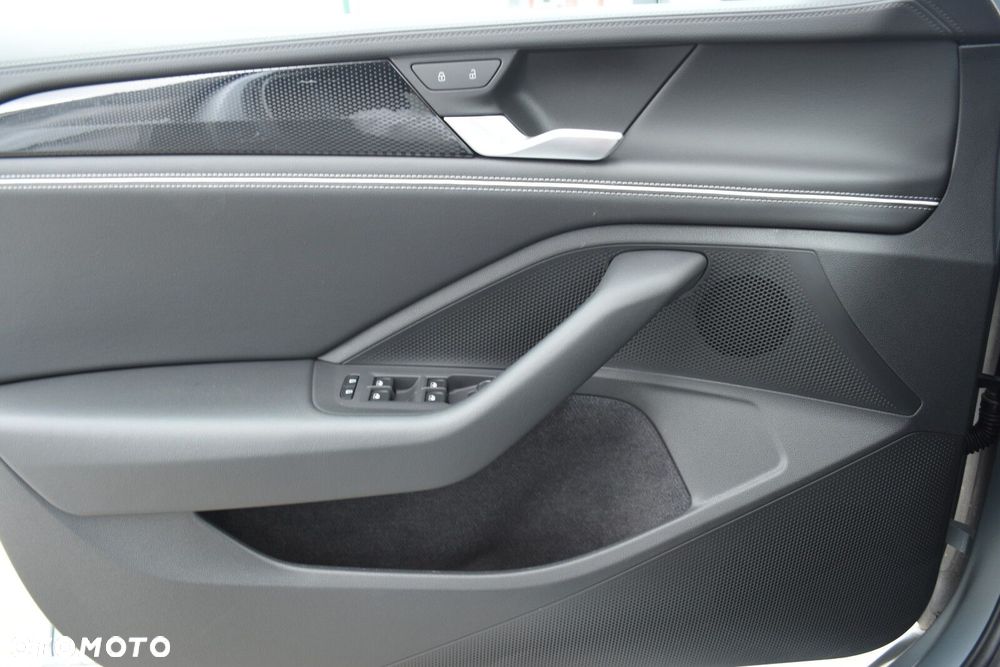 Volkswagen Passat Variant 1.5 TSI EVO Business DSG - 29