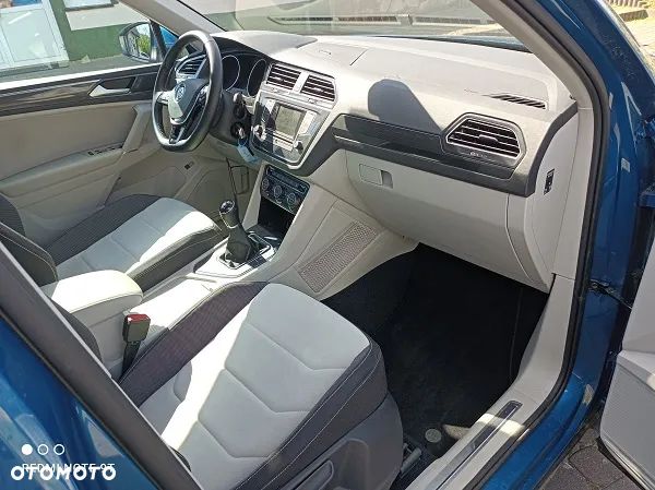 Volkswagen Tiguan - 14