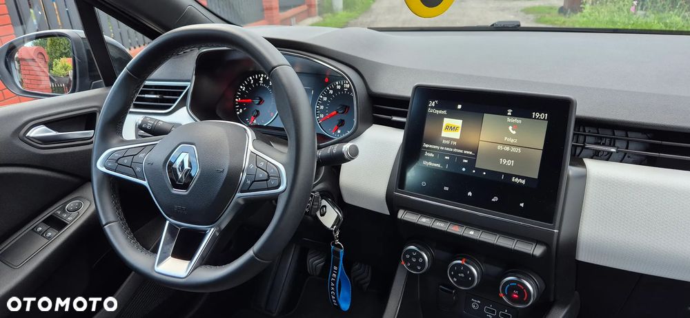 Renault Clio TCe 90 EVOLUTION - 19
