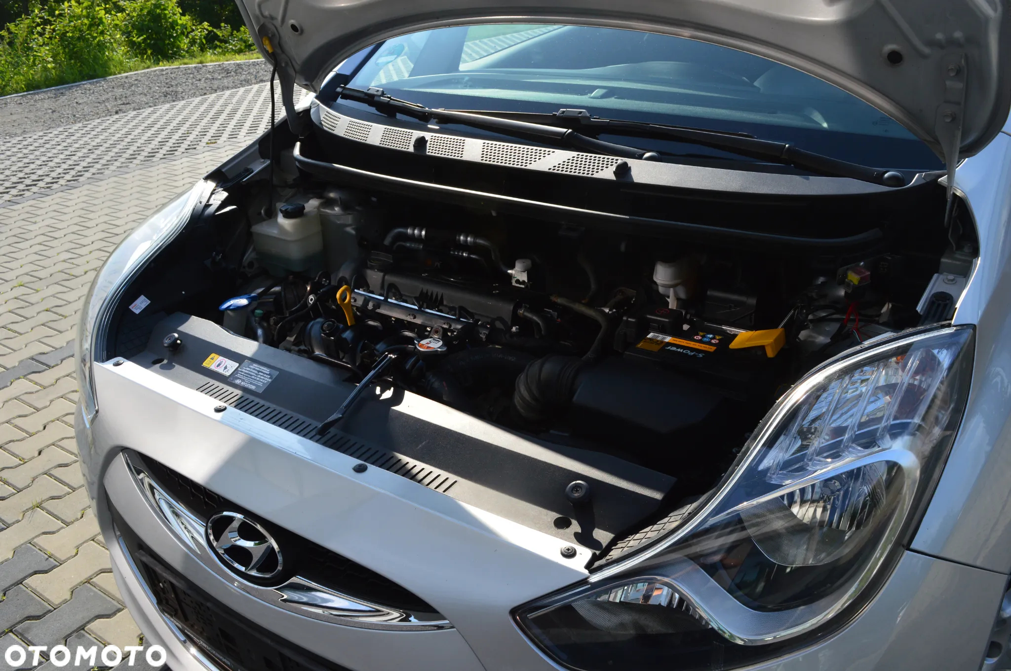 Hyundai ix20 1.4 Edition 20 - 28