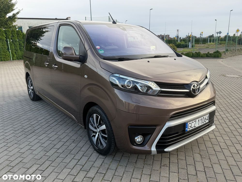 Toyota Proace Verso 2,0-l-D-4D L1 (7-Si.) Autm Executive - 26